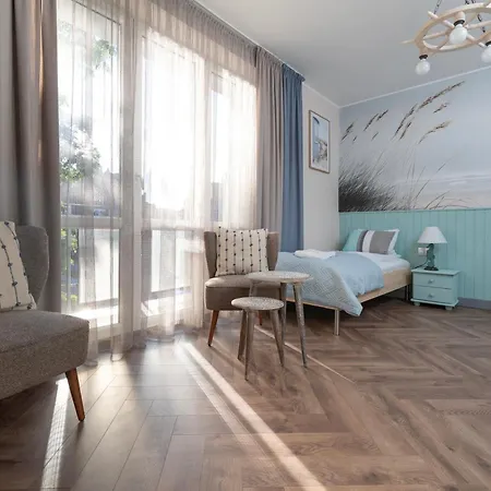 Апартаменты Two Bedroom 3city With Balcony In By Renters Гданьск