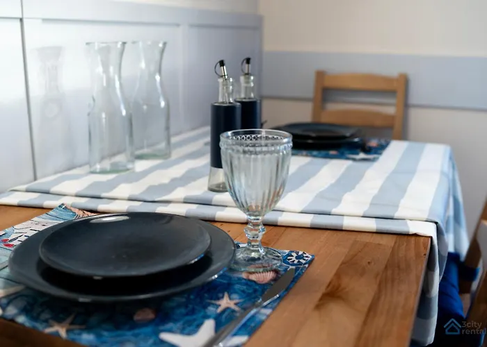 公寓 Two Bedroom 3city With Balcony In By Renters 格但斯克