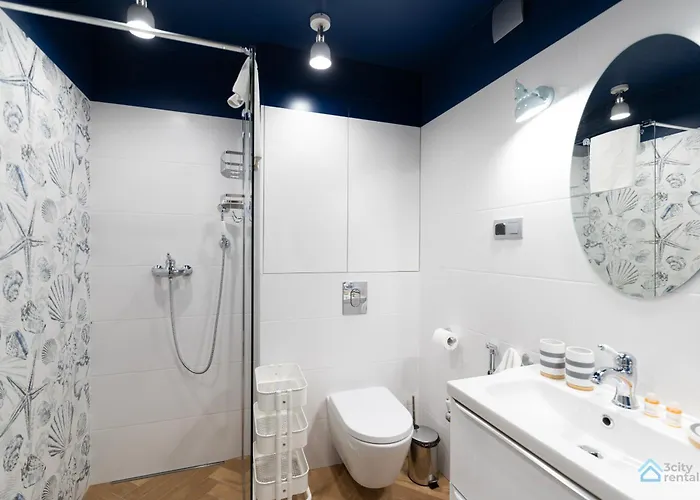 Two Bedroom 3city With Balcony In By Renters