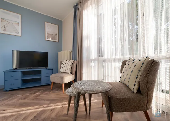 Two Bedroom 3city With Balcony In By Renters